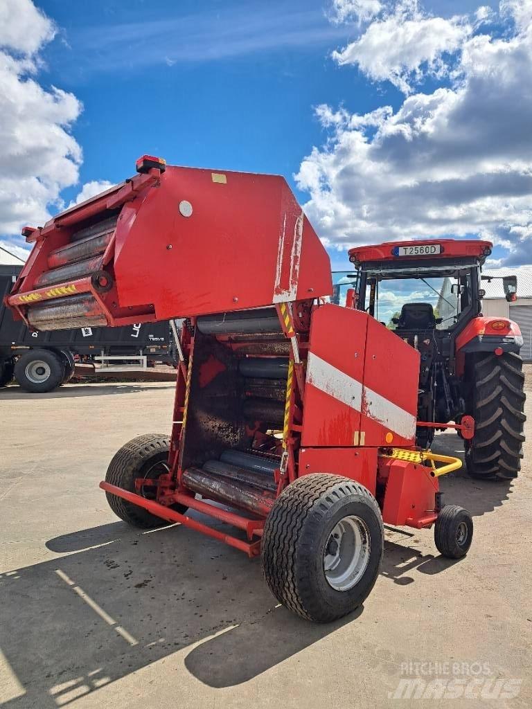Metal-Fach Z562 圓型牧草打包機