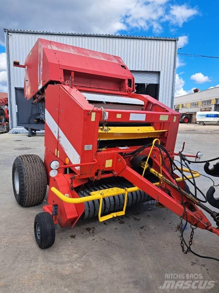 Metal-Fach Z562 圓型牧草打包機