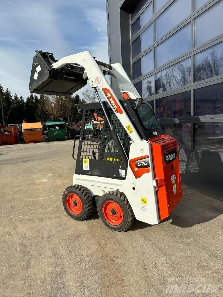 Bobcat S 70 滑移轉向裝載機