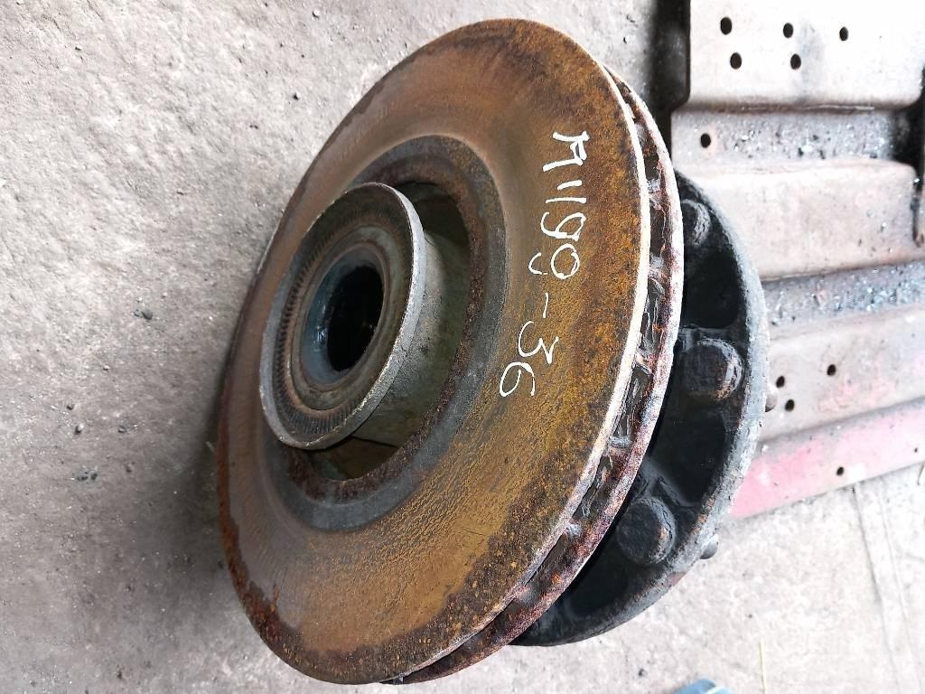 MAN TGM  81443010185 軸