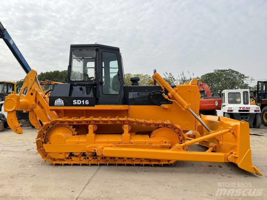 Shantui SD 16 履帶推土機