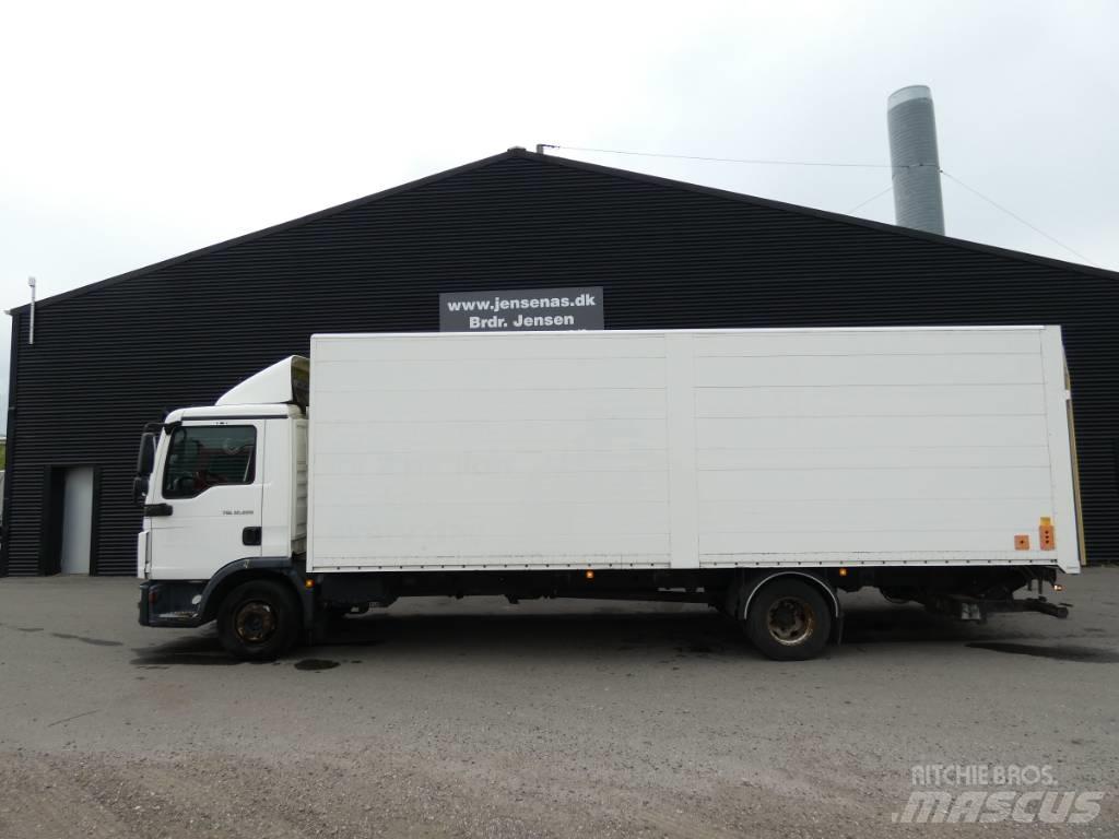 MAN TGL 12.220 BL 貨箱式卡車