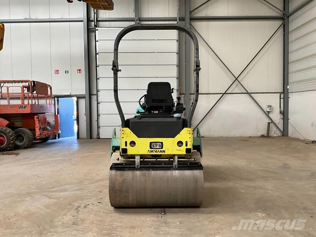 Ammann ARX 45 雙輪滾壓機