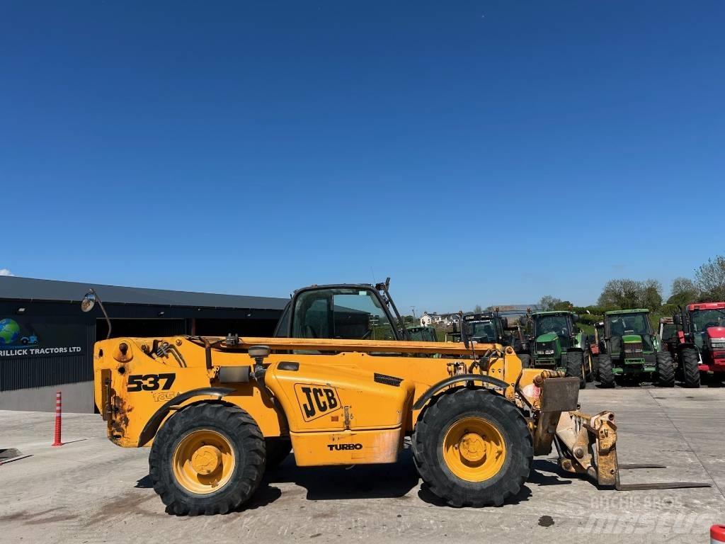 JCB 537-135 伸縮臂操作車