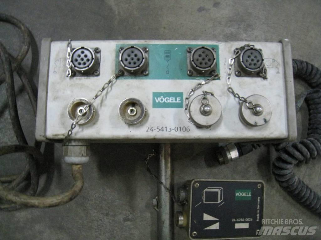 Vögele 1603 電子設備