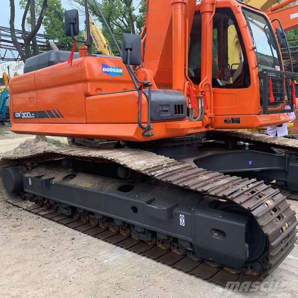 Doosan DX 300 履帶式 挖土機/掘鑿機/挖掘機