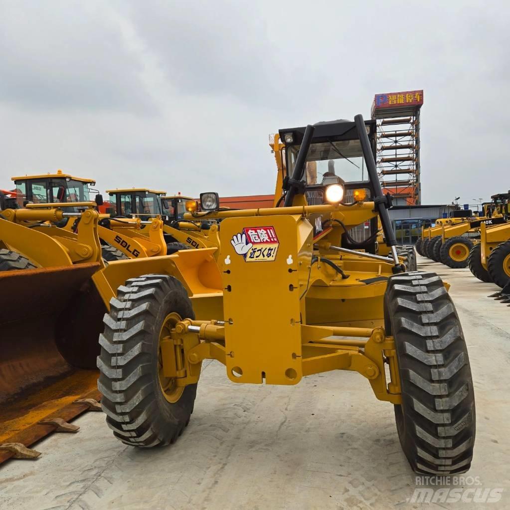 CAT 140 H 平土機