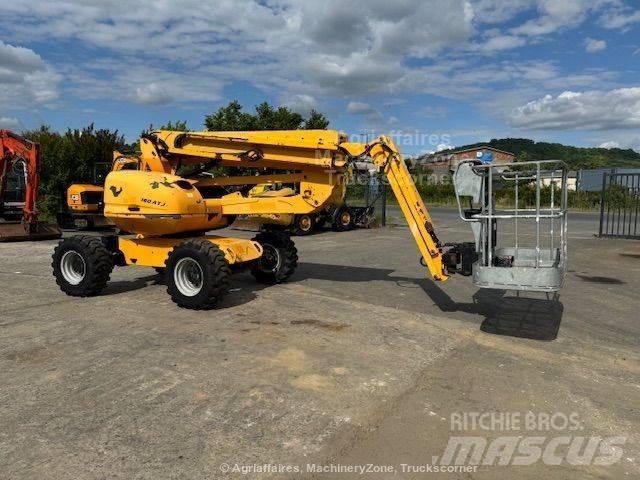 Manitou 160 ATJ 曲臂高空作業車