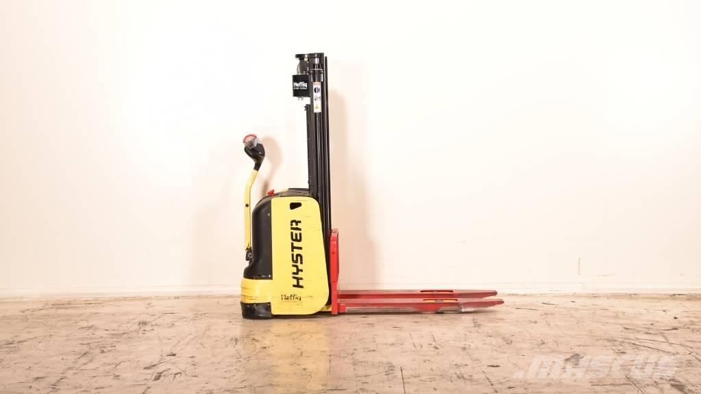 Hyster S 1.0-24 行走控制式堆積機
