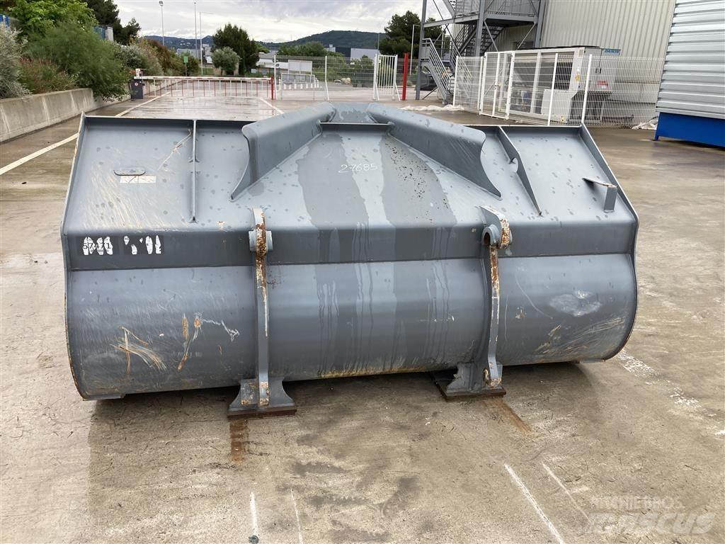 Liebherr L 538 輪胎式裝載機