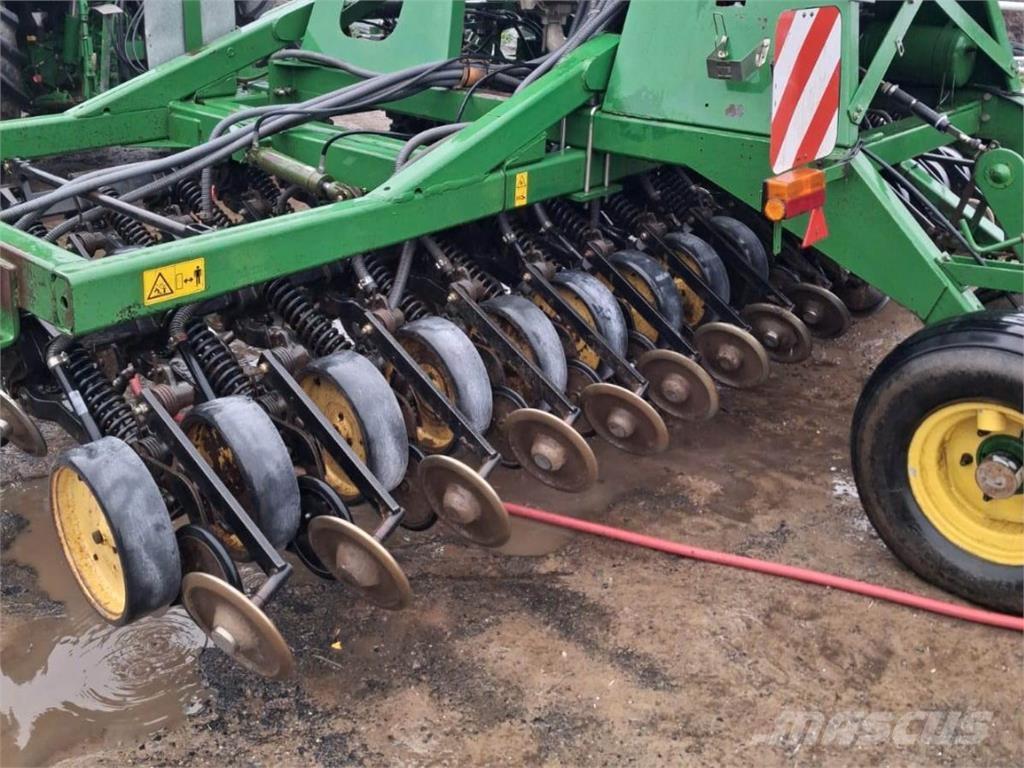 John Deere 750 A 其他農業機械