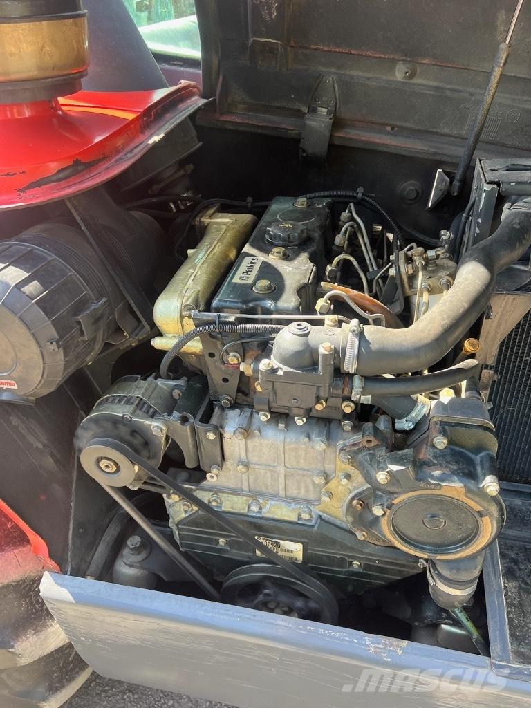 Manitou MLT 633 LST 伸縮臂操作車