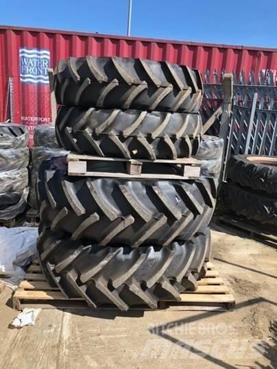 Valtra Wheels & Tyres 輪胎、車輪和輪圈