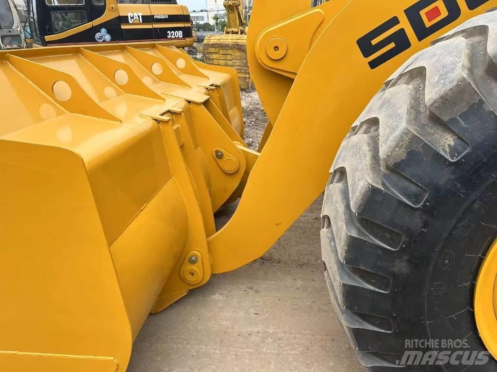 SDLG LG 956 L 輪胎式裝載機