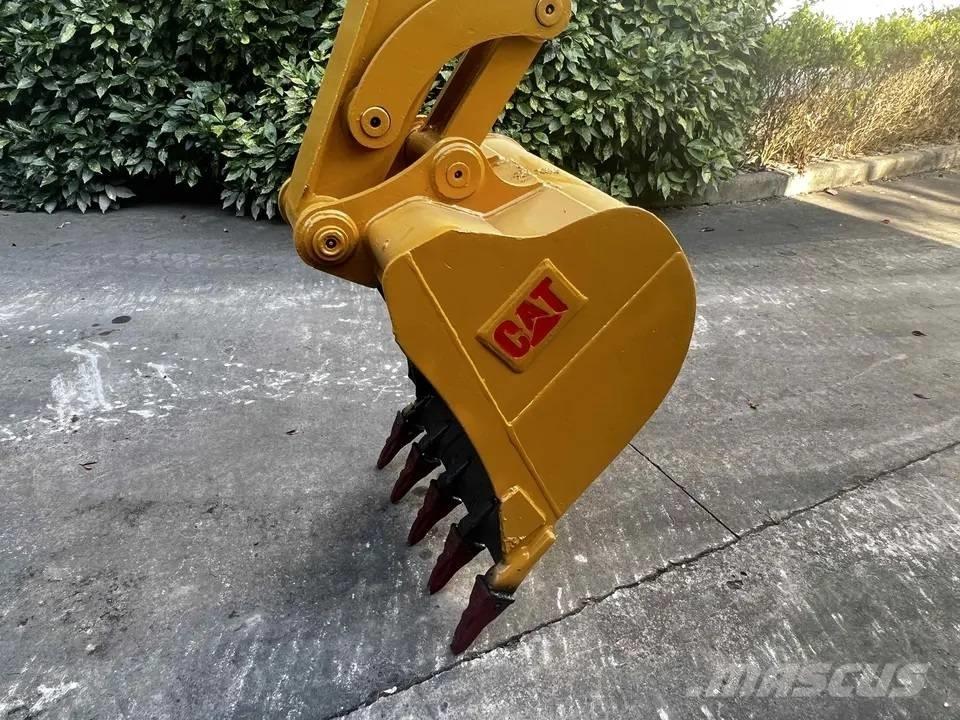 CAT 306E2 小型挖土機/掘鑿機<7t(小型挖掘機)