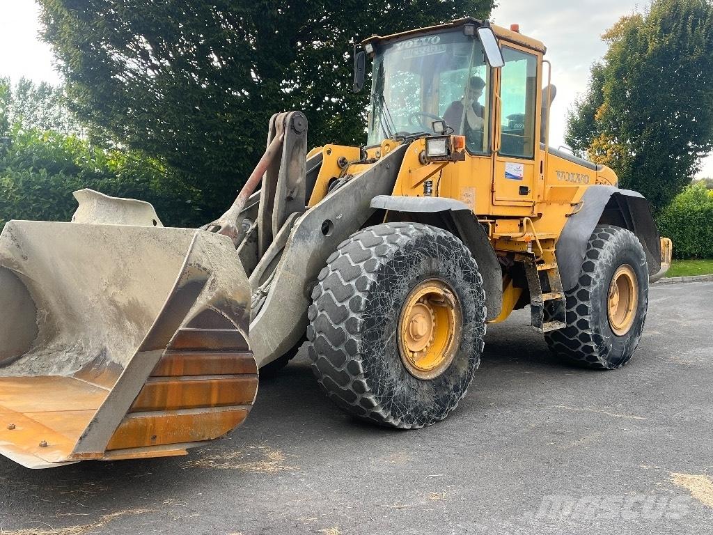 Volvo L 120 E 輪胎式裝載機