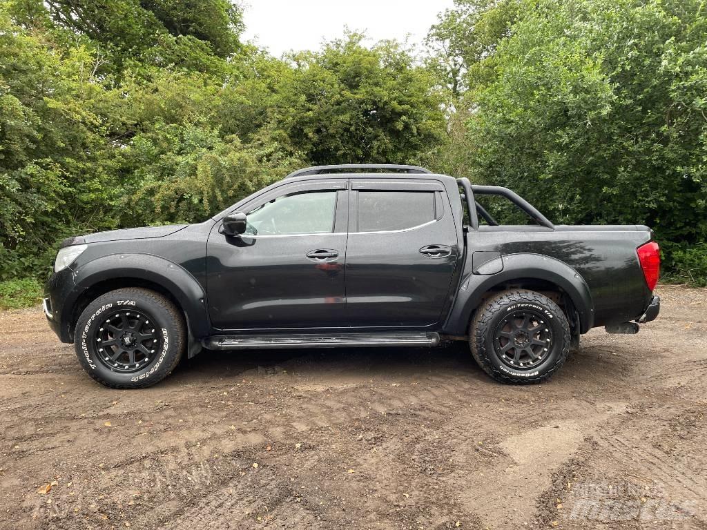 Nissan Navara 皮卡.傳統半斗卡車/側卸板