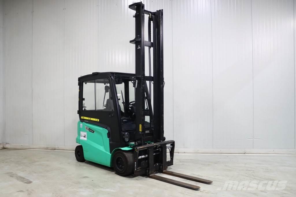 Mitsubishi FB30N 電動堆高機