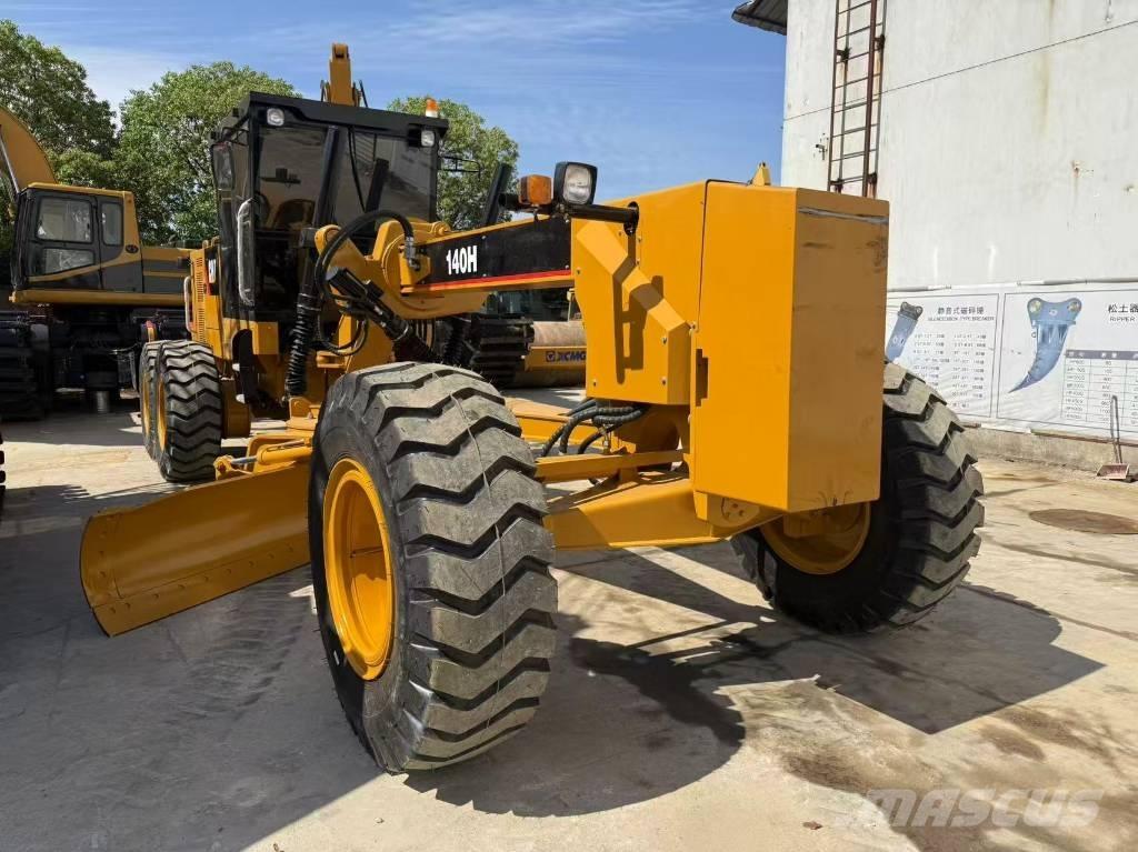 CAT 140 H 平土機