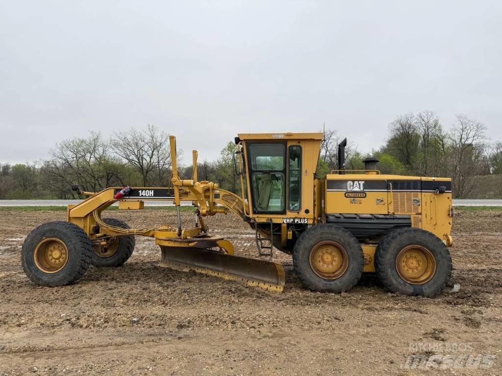 CAT 140H 平土機