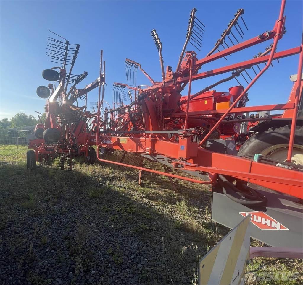 Kuhn GA 8020 堆草機