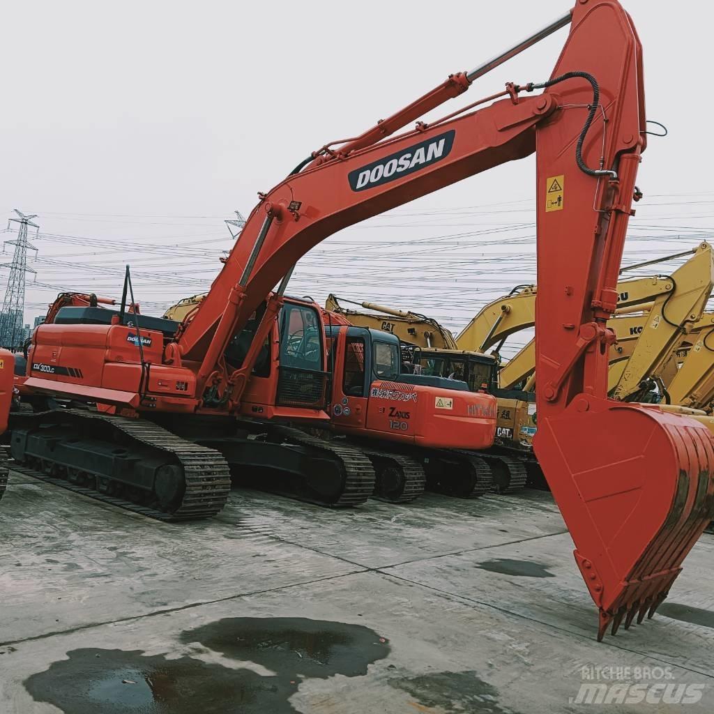 Doosan DX 300 LC 履帶式 挖土機/掘鑿機/挖掘機