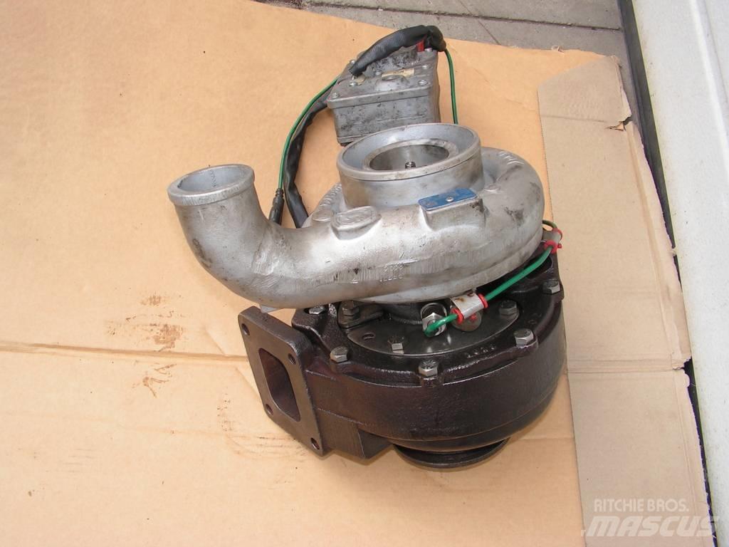 John Deere 7930 引擎/發動機