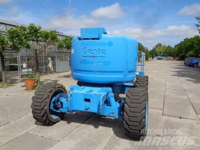 Genie Z45/25 曲臂高空作業車