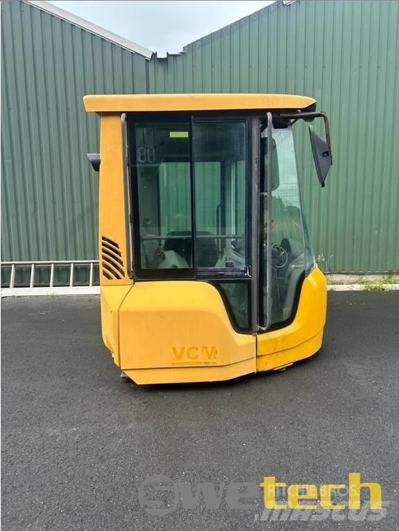 Volvo Cab 駕駛室與內部