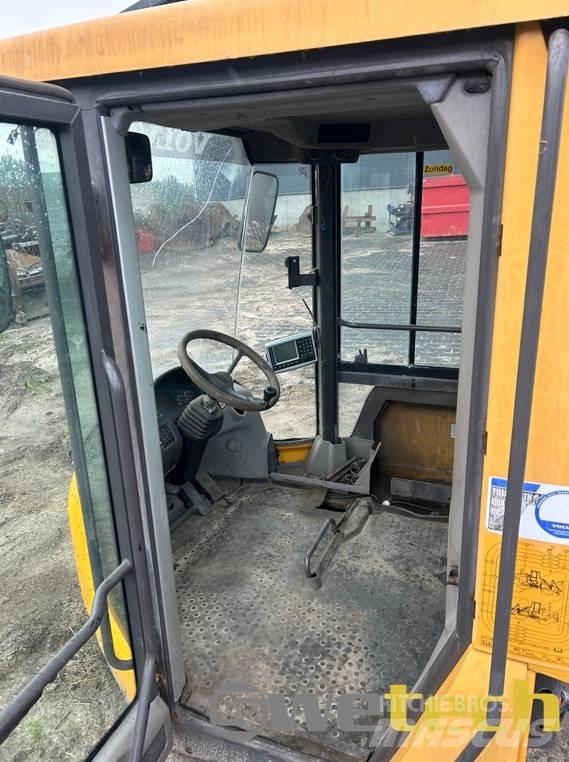 Volvo Cab 駕駛室與內部