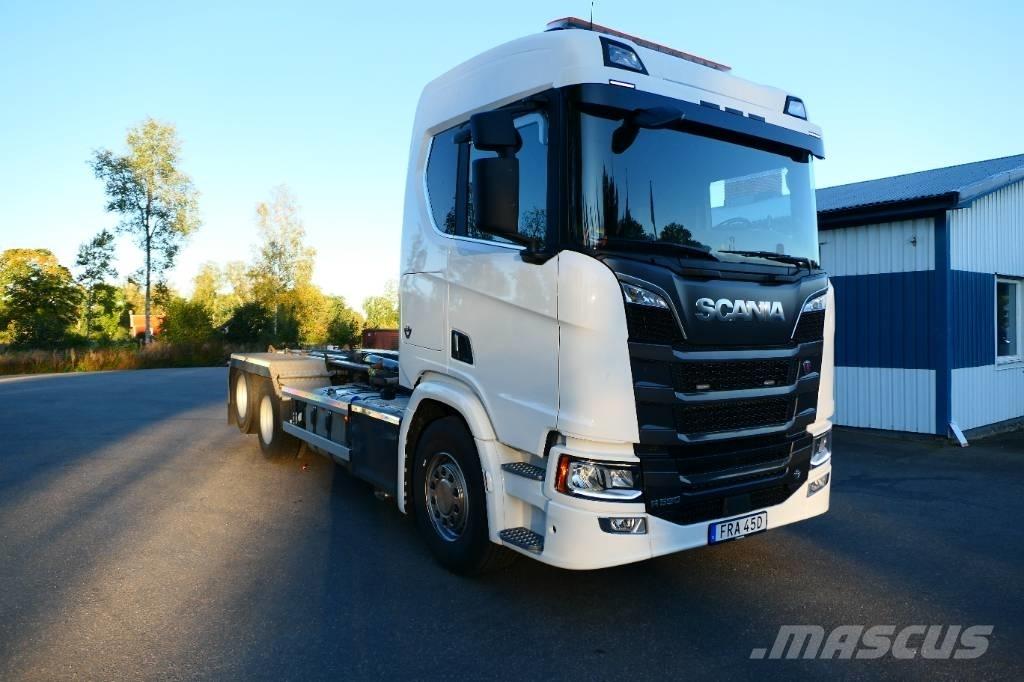 Scania R590B6x2nb 吊鉤式起重車