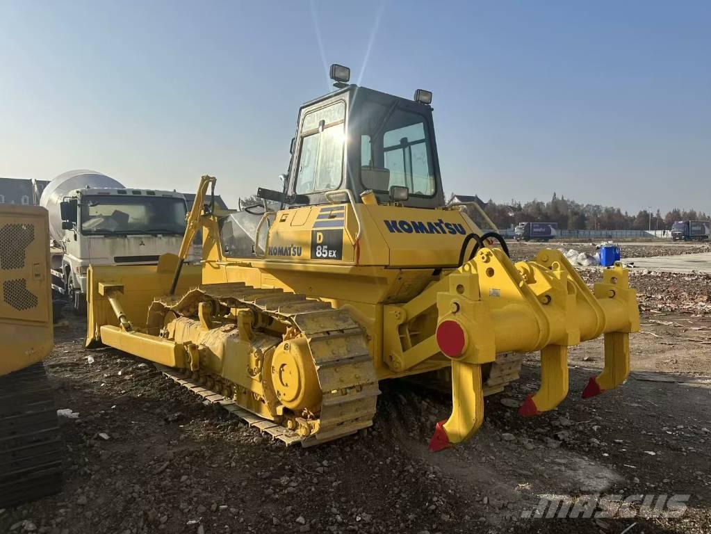 Komatsu D 85 E 履帶推土機