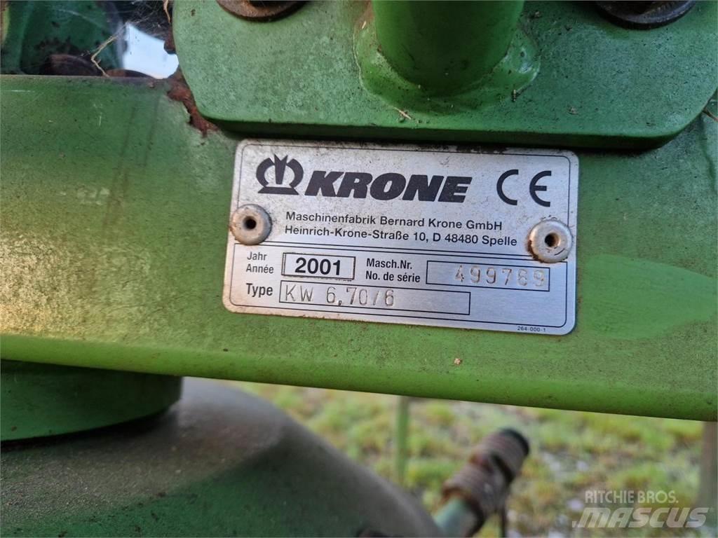 Krone KW 6.70/6 耙與翻草機