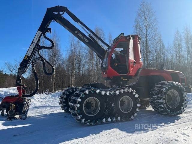 Komatsu XH 911-7 收穫機