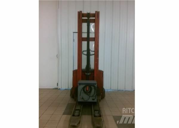 Manitou MA150FR570 自走式堆積機
