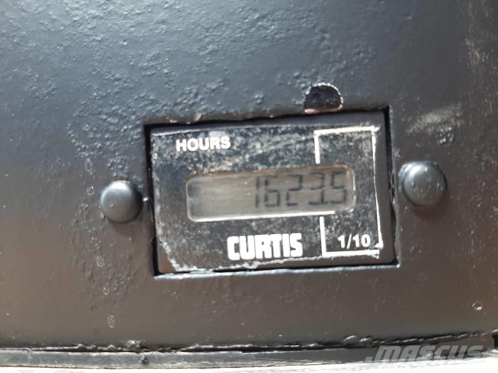 Mecalac TA 3 H 側卸礦車