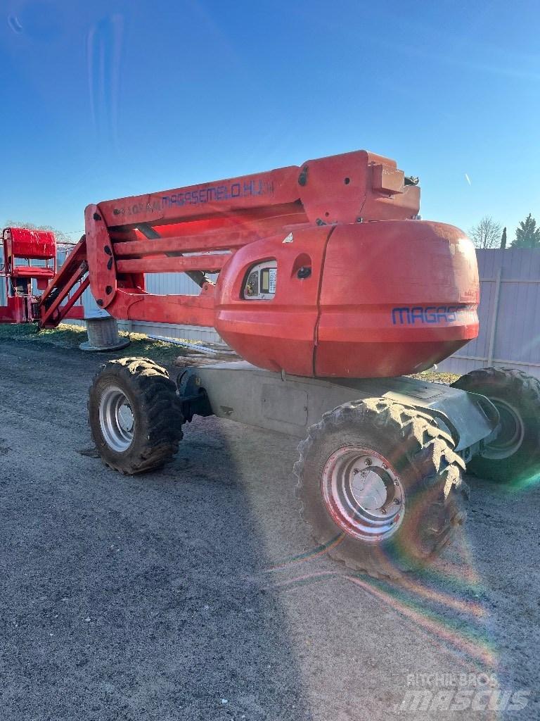 Manitou 160 ATJ 曲臂高空作業車