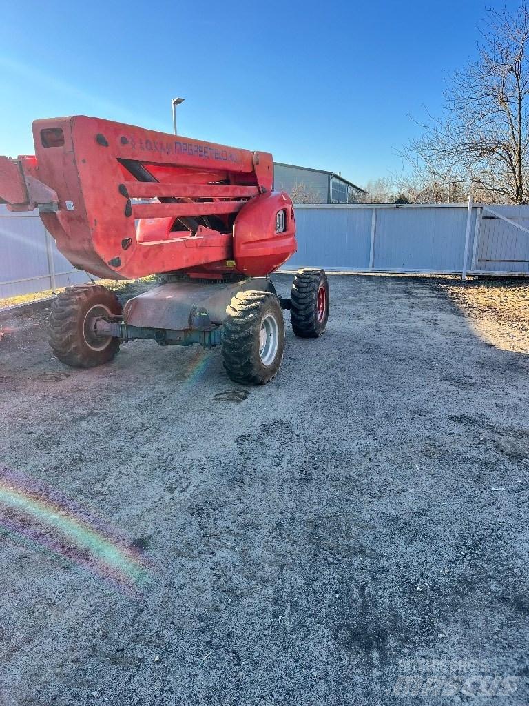Manitou 160 ATJ 曲臂高空作業車