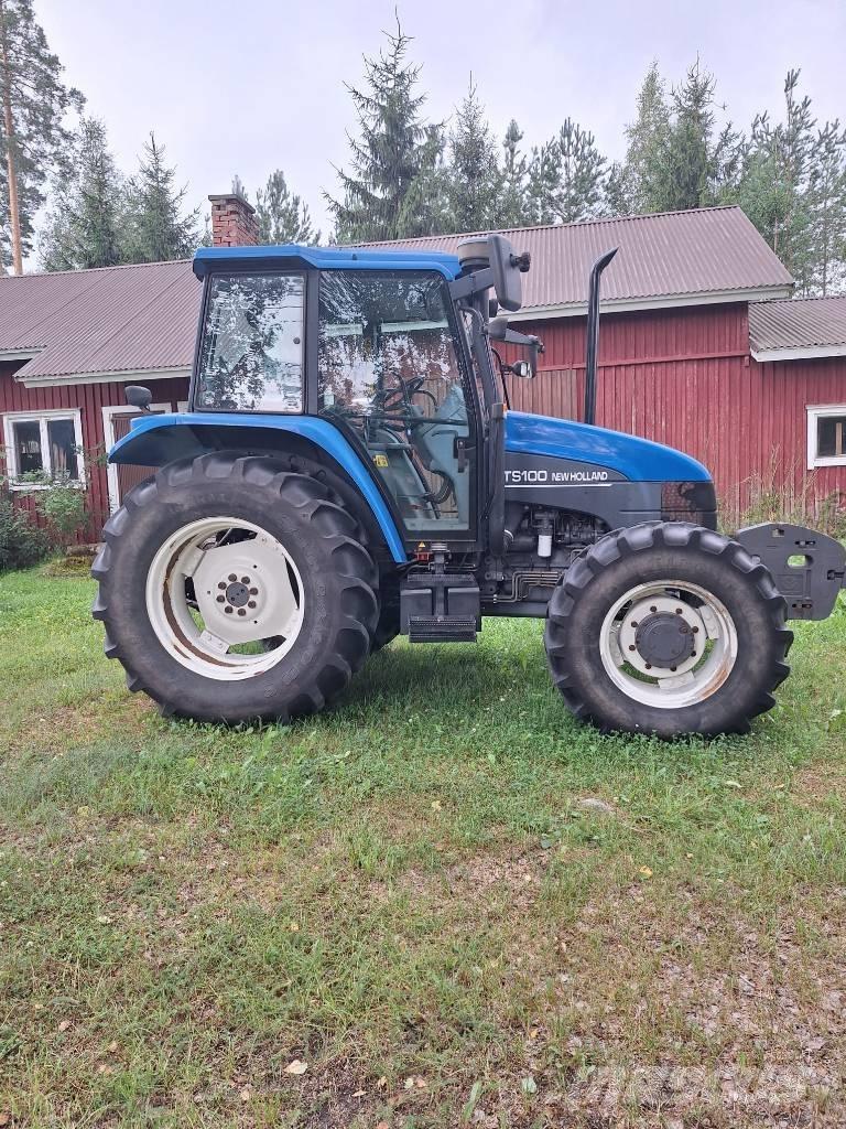 New Holland TS 100 曳引機