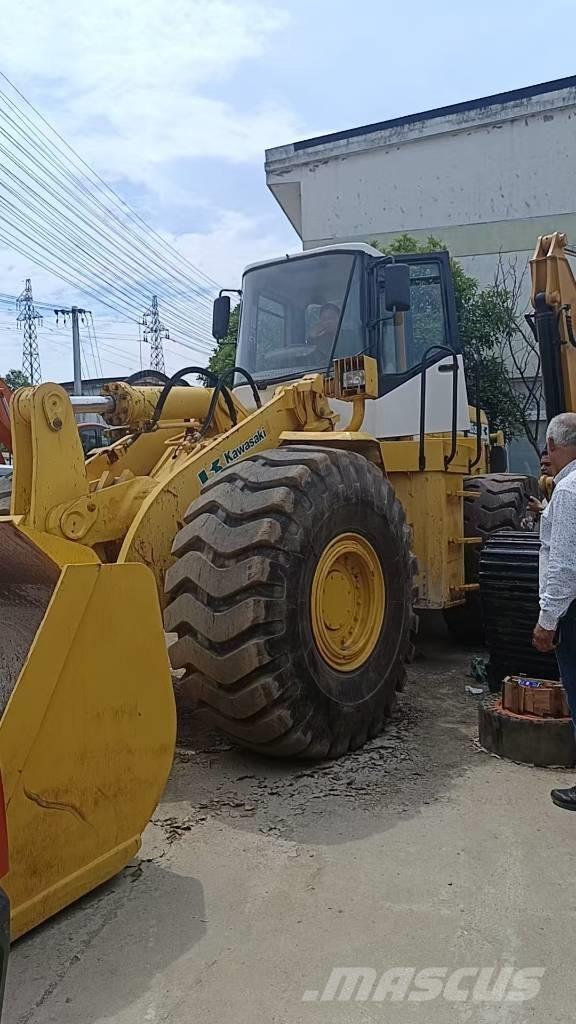 Kawasaki 85 Z 輪胎式裝載機