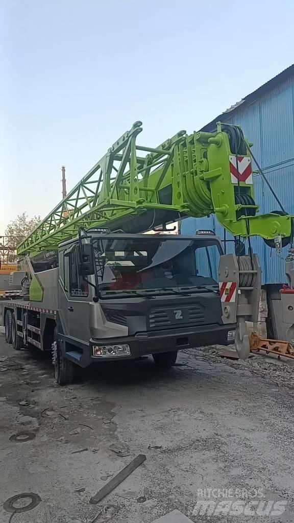 Zoomlion 25吨 全路面起重機/吊車