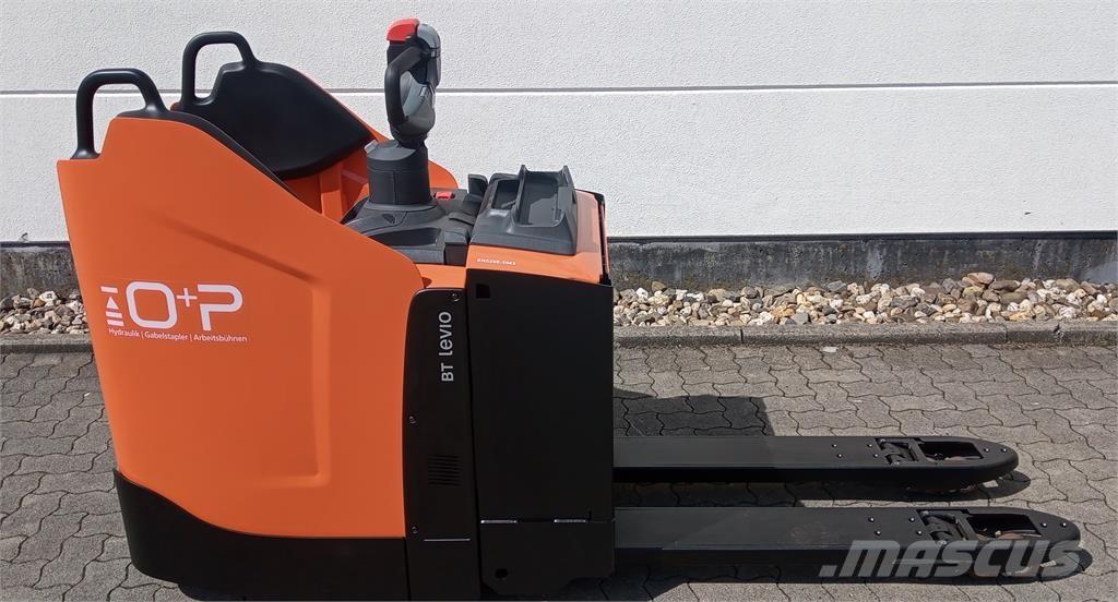 Toyota LPE 250 行走控制式堆積機