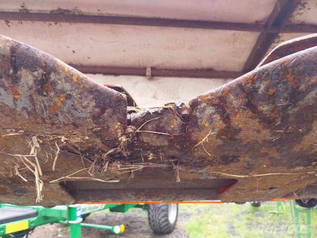 Kuhn GMD350FF 割草劑