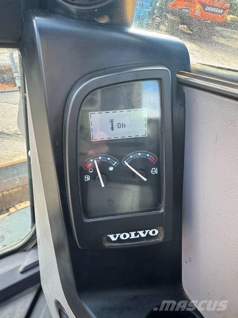 Volvo ECR 88 D 中型挖土機/掘鑿機/挖掘機 7t-12t