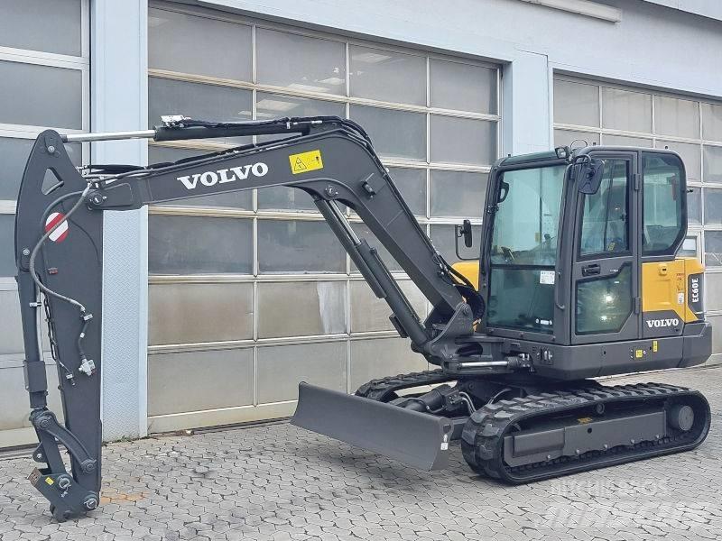Volvo EC 60 E 小型挖土機/掘鑿機<7t(小型挖掘機)