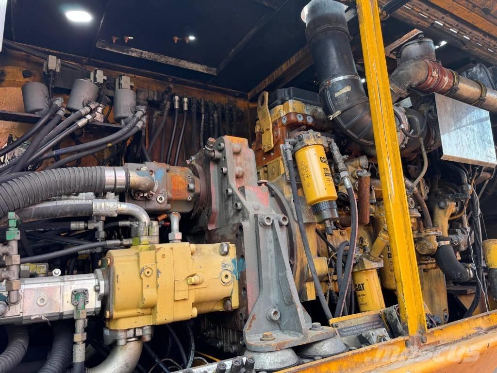 Bauer BG 28 重型鑽孔機