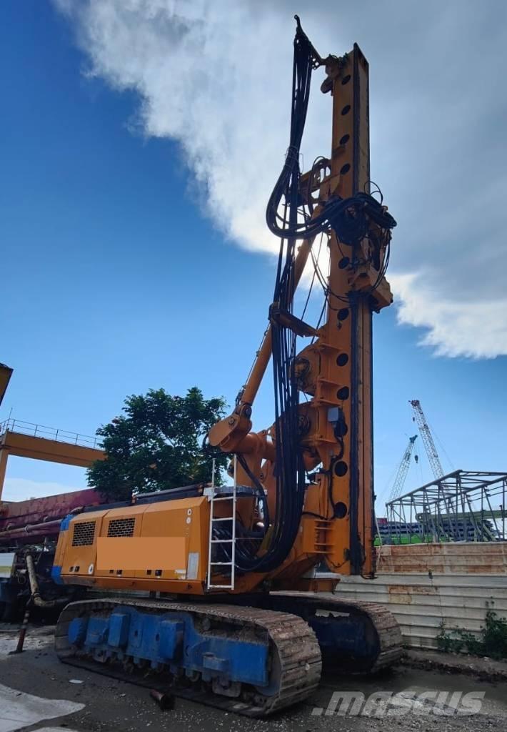 Bauer BG 28 重型鑽孔機