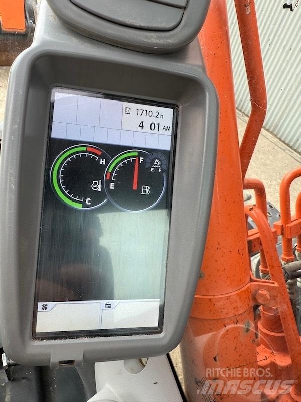 Hitachi ZX 135 US-6 履帶式 挖土機/掘鑿機/挖掘機