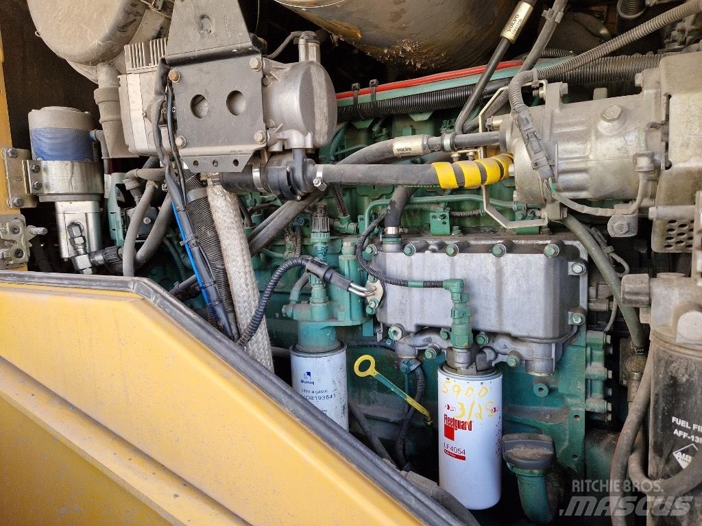 Volvo L 120 F 輪胎式裝載機