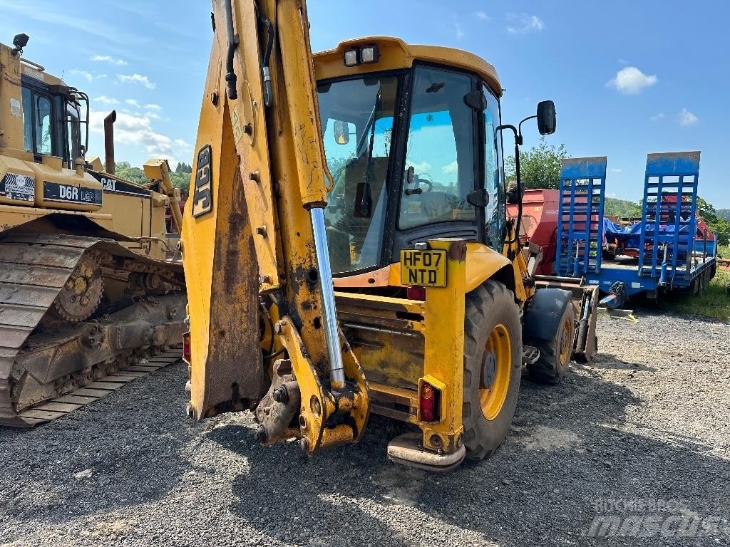 JCB 3 CX 反鏟裝載機